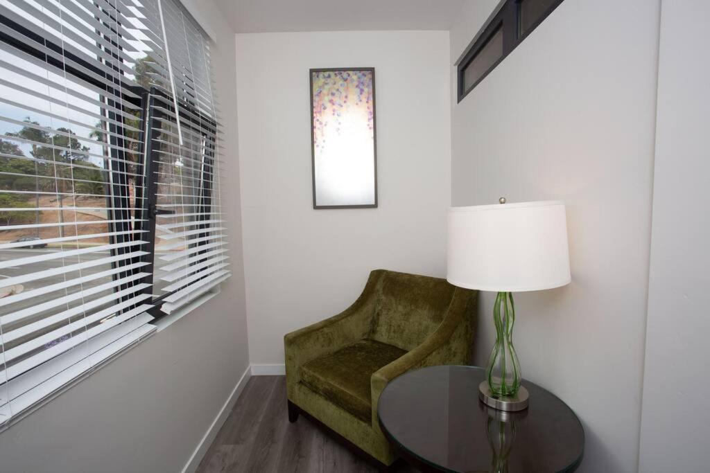 Comfy Studio With Cali King Size Mattress San Diego Eksteriør bilde